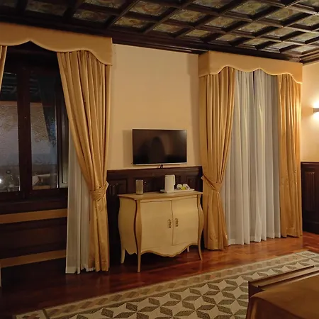 Szálloda Alliata Relais & 4*